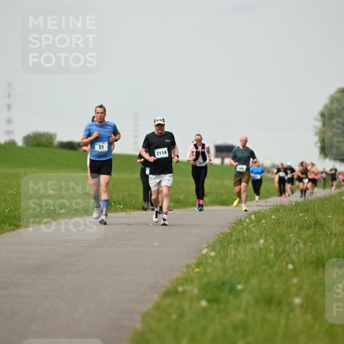 10.05.2026 - 8. Wedeler Halbmarathon Dr. Thomas Lammeyer http://msf.ph/oto/9701638 10.05.2026 11:44:17 Laufen 2114, 140 meine-sportfotos.de