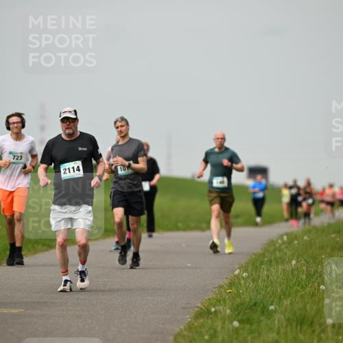 10.05.2026 - 8. Wedeler Halbmarathon Dr. Thomas Lammeyer http://msf.ph/oto/9701670 10.05.2026 11:44:25 Laufen 723, 2114, 185 meine-sportfotos.de