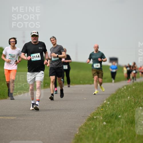10.05.2026 - 8. Wedeler Halbmarathon Dr. Thomas Lammeyer http://msf.ph/oto/9701671 10.05.2026 11:44:25 Laufen 723, 2114 meine-sportfotos.de