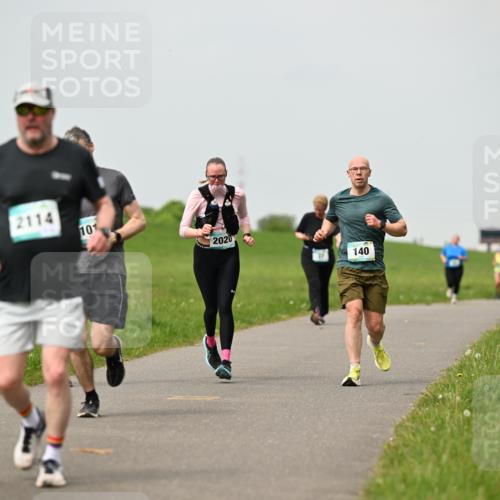 10.05.2026 - 8. Wedeler Halbmarathon Dr. Thomas Lammeyer http://msf.ph/oto/9701702 10.05.2026 11:44:30 Laufen 2114, 101, 2020, 140 meine-sportfotos.de