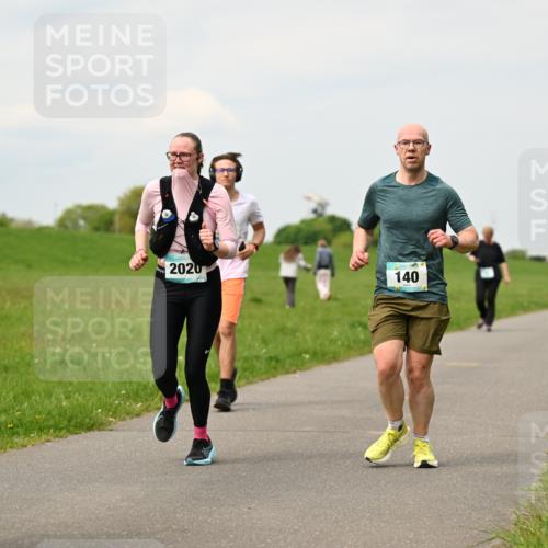 10.05.2026 - 8. Wedeler Halbmarathon Dr. Thomas Lammeyer http://msf.ph/oto/9701718 10.05.2026 11:44:35 Laufen 2020, 140 meine-sportfotos.de