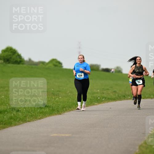 10.05.2026 - 8. Wedeler Halbmarathon Dr. Thomas Lammeyer http://msf.ph/oto/9701744 10.05.2026 11:44:44 Laufen 424 meine-sportfotos.de