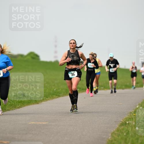 10.05.2026 - 8. Wedeler Halbmarathon Dr. Thomas Lammeyer http://msf.ph/oto/9701769 10.05.2026 11:44:48 Laufen 424 meine-sportfotos.de