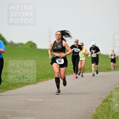 10.05.2026 - 8. Wedeler Halbmarathon Dr. Thomas Lammeyer http://msf.ph/oto/9701773 10.05.2026 11:44:49 Laufen 424 meine-sportfotos.de