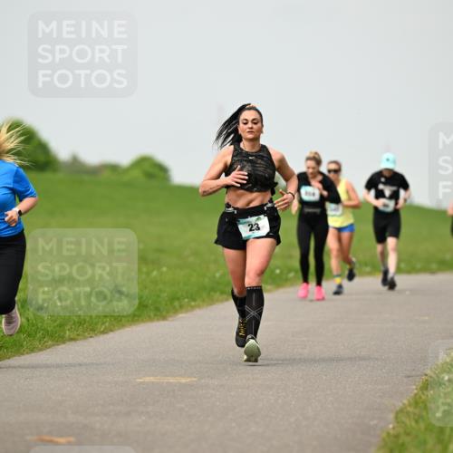 10.05.2026 - 8. Wedeler Halbmarathon Dr. Thomas Lammeyer http://msf.ph/oto/9701775 10.05.2026 11:44:49 Laufen 424 meine-sportfotos.de