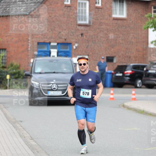 10.05.2026 - 8. Wedeler Halbmarathon Andreas Tolksdorf http://msf.ph/oto/9703195 10.05.2026 10:29:24 Laufen 578 meine-sportfotos.de