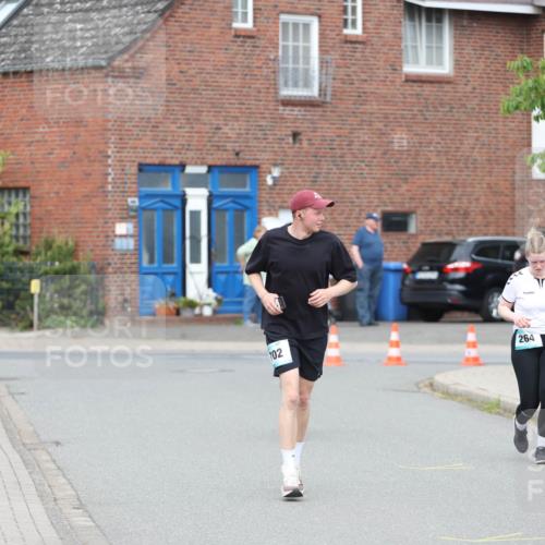 10.05.2026 - 8. Wedeler Halbmarathon Andreas Tolksdorf http://msf.ph/oto/9703224 10.05.2026 10:29:43 Laufen 102, 264 meine-sportfotos.de