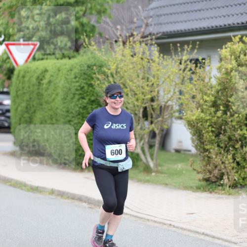 10.05.2026 - 8. Wedeler Halbmarathon Andreas Tolksdorf http://msf.ph/oto/9703273 10.05.2026 10:29:53 Laufen 600 meine-sportfotos.de
