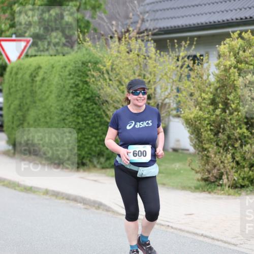 10.05.2026 - 8. Wedeler Halbmarathon Andreas Tolksdorf http://msf.ph/oto/9703282 10.05.2026 10:29:54 Laufen 600 meine-sportfotos.de