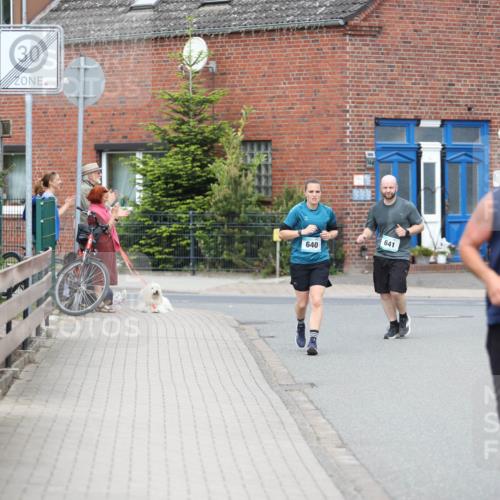 10.05.2026 - 8. Wedeler Halbmarathon Andreas Tolksdorf http://msf.ph/oto/9703374 10.05.2026 10:30:29 Laufen 640, 641, 119 meine-sportfotos.de