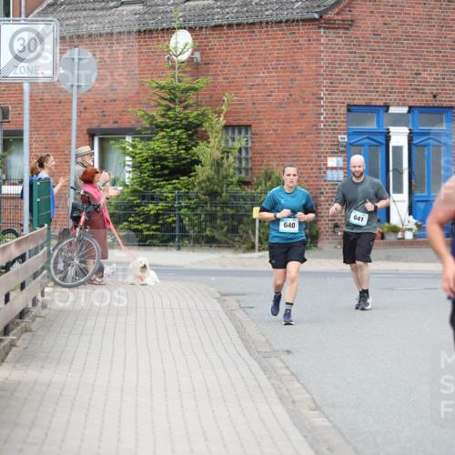 10.05.2026 - 8. Wedeler Halbmarathon Andreas Tolksdorf http://msf.ph/oto/9703376 10.05.2026 10:30:29 Laufen 30, 640, 641, 119 meine-sportfotos.de