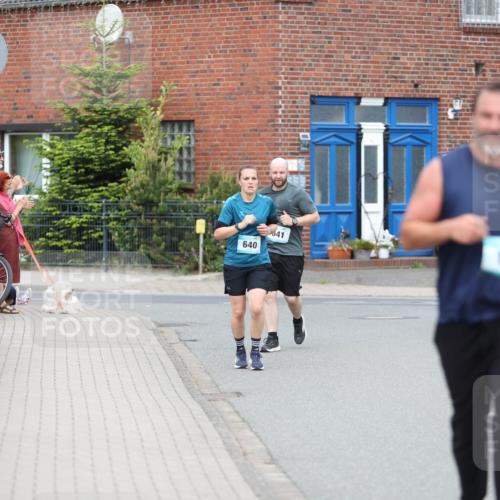 10.05.2026 - 8. Wedeler Halbmarathon Andreas Tolksdorf http://msf.ph/oto/9703389 10.05.2026 10:30:30 Laufen 640, 641, 197 meine-sportfotos.de
