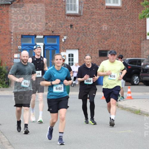 10.05.2026 - 8. Wedeler Halbmarathon Andreas Tolksdorf http://msf.ph/oto/9703409 10.05.2026 10:30:34 Laufen 641, 20, 640, 492, 638 meine-sportfotos.de