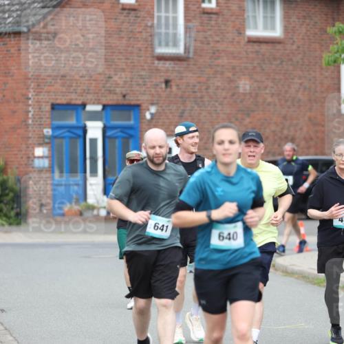 10.05.2026 - 8. Wedeler Halbmarathon Andreas Tolksdorf http://msf.ph/oto/9703441 10.05.2026 10:30:36 Laufen 492, 641, 640 meine-sportfotos.de
