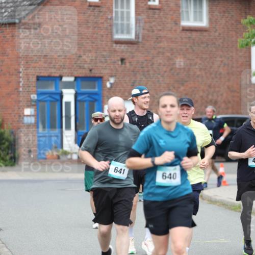 10.05.2026 - 8. Wedeler Halbmarathon Andreas Tolksdorf http://msf.ph/oto/9703443 10.05.2026 10:30:36 Laufen 641, 640, 492 meine-sportfotos.de
