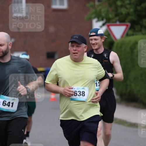 10.05.2026 - 8. Wedeler Halbmarathon Andreas Tolksdorf http://msf.ph/oto/9703451 10.05.2026 10:30:39 Laufen 641, 34, 638, 12, 492 meine-sportfotos.de