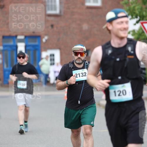 10.05.2026 - 8. Wedeler Halbmarathon Andreas Tolksdorf http://msf.ph/oto/9703456 10.05.2026 10:30:41 Laufen 2130, 2132, 120 meine-sportfotos.de