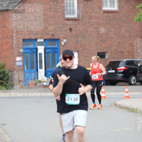 10.05.2026 - 8. Wedeler Halbmarathon Andreas Tolksdorf http://msf.ph/oto/9703473 10.05.2026 10:30:44 Laufen 2130, 695 meine-sportfotos.de