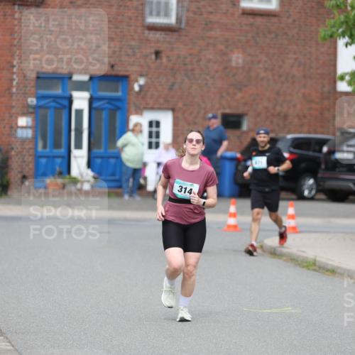 10.05.2026 - 8. Wedeler Halbmarathon Andreas Tolksdorf http://msf.ph/oto/9703589 10.05.2026 10:31:27 Laufen 1, 314, 471 meine-sportfotos.de
