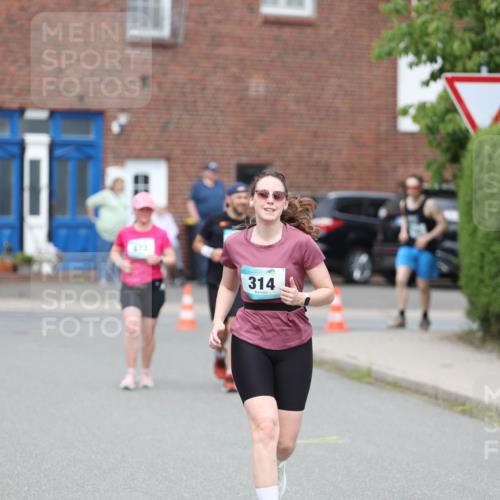 10.05.2026 - 8. Wedeler Halbmarathon Andreas Tolksdorf http://msf.ph/oto/9703604 10.05.2026 10:31:28 Laufen 314 meine-sportfotos.de