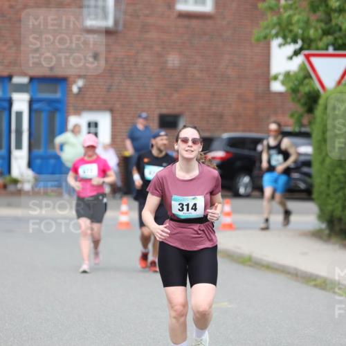 10.05.2026 - 8. Wedeler Halbmarathon Andreas Tolksdorf http://msf.ph/oto/9703607 10.05.2026 10:31:29 Laufen 314 meine-sportfotos.de