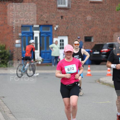 10.05.2026 - 8. Wedeler Halbmarathon Andreas Tolksdorf http://msf.ph/oto/9703627 10.05.2026 10:31:33 Laufen 672, 671, 657 meine-sportfotos.de