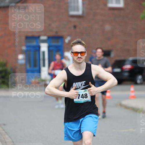 10.05.2026 - 8. Wedeler Halbmarathon Andreas Tolksdorf http://msf.ph/oto/9703680 10.05.2026 10:31:38 Laufen 748 meine-sportfotos.de