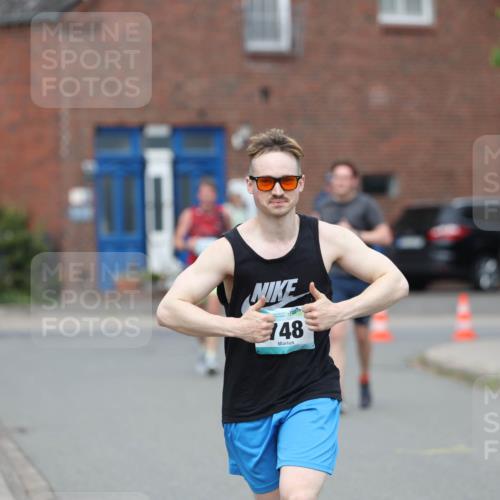 10.05.2026 - 8. Wedeler Halbmarathon Andreas Tolksdorf http://msf.ph/oto/9703682 10.05.2026 10:31:38 Laufen 48 meine-sportfotos.de