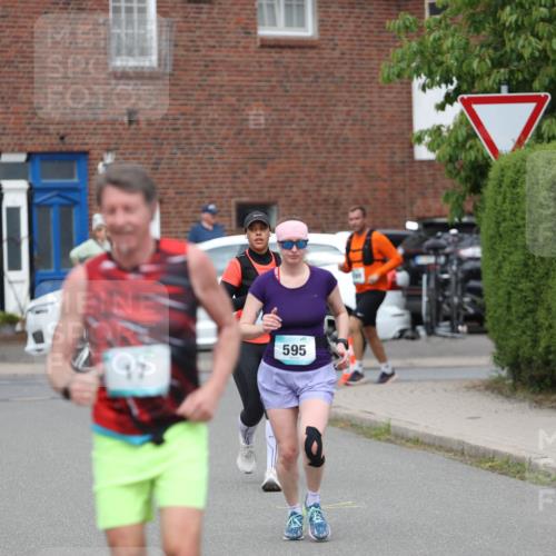 10.05.2026 - 8. Wedeler Halbmarathon Andreas Tolksdorf http://msf.ph/oto/9703748 10.05.2026 10:31:45 Laufen 595, 17 meine-sportfotos.de
