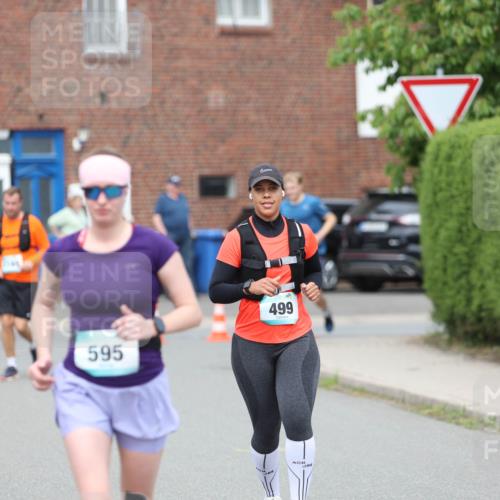 10.05.2026 - 8. Wedeler Halbmarathon Andreas Tolksdorf http://msf.ph/oto/9703765 10.05.2026 10:31:48 Laufen 595, 499 meine-sportfotos.de