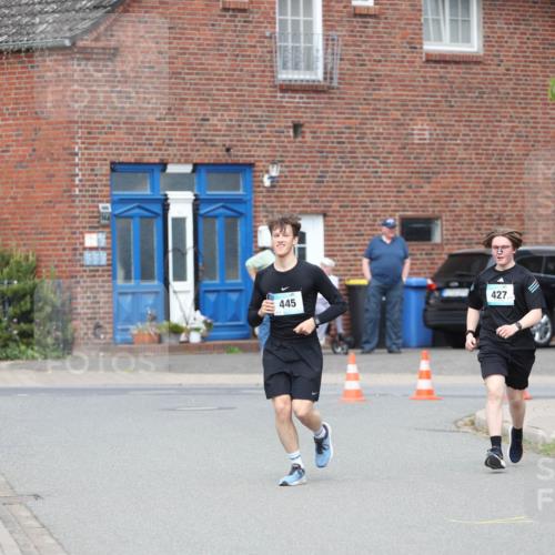 10.05.2026 - 8. Wedeler Halbmarathon Andreas Tolksdorf http://msf.ph/oto/9703870 10.05.2026 10:32:12 Laufen 445, 427 meine-sportfotos.de