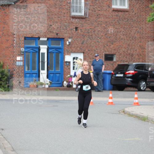 10.05.2026 - 8. Wedeler Halbmarathon Andreas Tolksdorf http://msf.ph/oto/9703914 10.05.2026 10:32:29 Laufen 70 meine-sportfotos.de