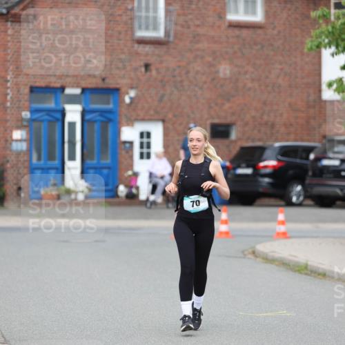 10.05.2026 - 8. Wedeler Halbmarathon Andreas Tolksdorf http://msf.ph/oto/9703936 10.05.2026 10:32:31 Laufen 70 meine-sportfotos.de