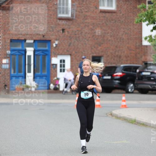 10.05.2026 - 8. Wedeler Halbmarathon Andreas Tolksdorf http://msf.ph/oto/9703939 10.05.2026 10:32:31 Laufen 70 meine-sportfotos.de