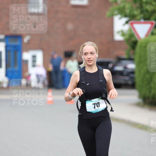 10.05.2026 - 8. Wedeler Halbmarathon Andreas Tolksdorf http://msf.ph/oto/9703960 10.05.2026 10:32:34 Laufen 70 meine-sportfotos.de