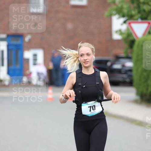 10.05.2026 - 8. Wedeler Halbmarathon Andreas Tolksdorf http://msf.ph/oto/9703964 10.05.2026 10:32:34 Laufen 70 meine-sportfotos.de