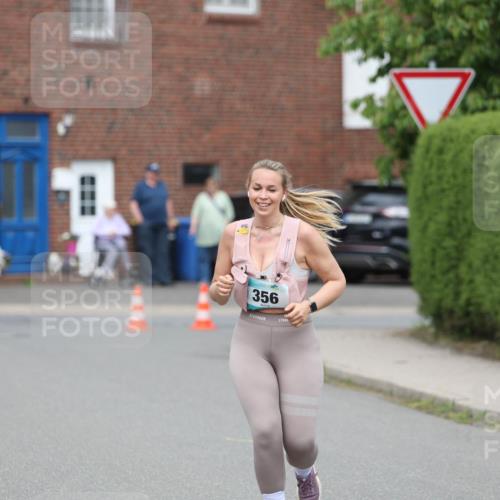 10.05.2026 - 8. Wedeler Halbmarathon Andreas Tolksdorf http://msf.ph/oto/9704050 10.05.2026 10:33:48 Laufen 1, 356 meine-sportfotos.de