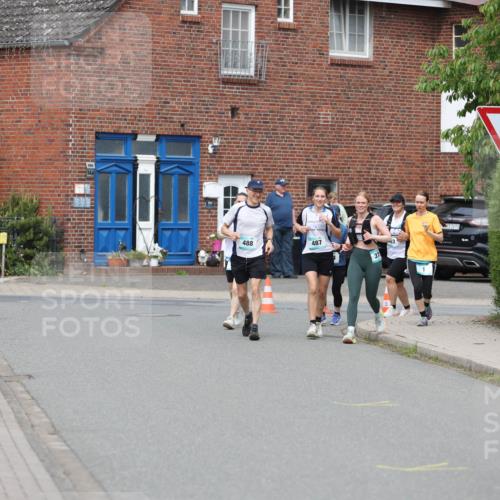 10.05.2026 - 8. Wedeler Halbmarathon Andreas Tolksdorf http://msf.ph/oto/9704141 10.05.2026 10:34:20 Laufen 488, 487 meine-sportfotos.de