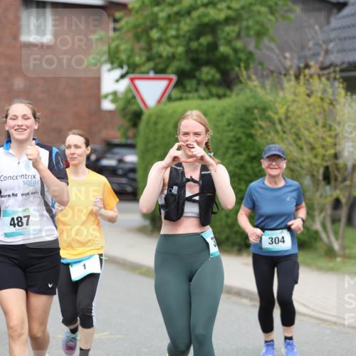 10.05.2026 - 8. Wedeler Halbmarathon Andreas Tolksdorf http://msf.ph/oto/9704225 10.05.2026 10:34:29 Laufen 487, 304 meine-sportfotos.de