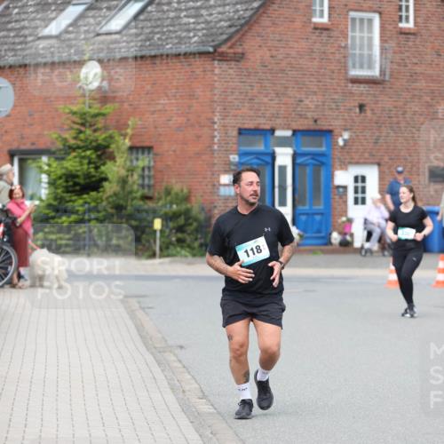 10.05.2026 - 8. Wedeler Halbmarathon Andreas Tolksdorf http://msf.ph/oto/9704250 10.05.2026 10:34:52 Laufen 12, 118 meine-sportfotos.de