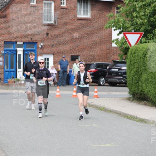 10.05.2026 - 8. Wedeler Halbmarathon Andreas Tolksdorf http://msf.ph/oto/9704324 10.05.2026 10:35:23 Laufen 225, 832, 860 meine-sportfotos.de