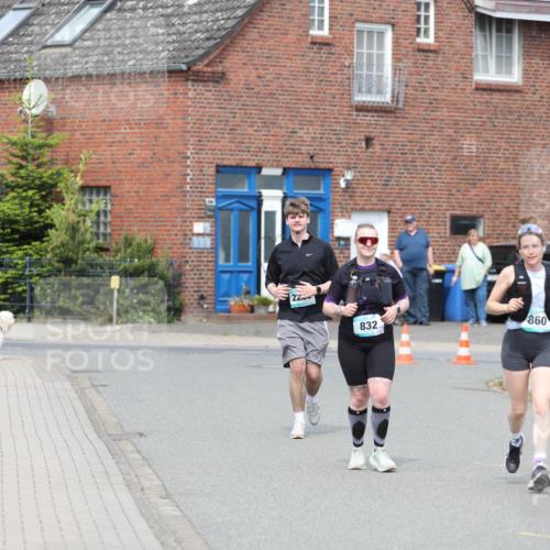 10.05.2026 - 8. Wedeler Halbmarathon Andreas Tolksdorf http://msf.ph/oto/9704338 10.05.2026 10:35:25 Laufen 22, 832, 860 meine-sportfotos.de
