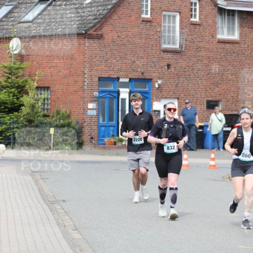10.05.2026 - 8. Wedeler Halbmarathon Andreas Tolksdorf http://msf.ph/oto/9704341 10.05.2026 10:35:25 Laufen 2220, 832, 860 meine-sportfotos.de