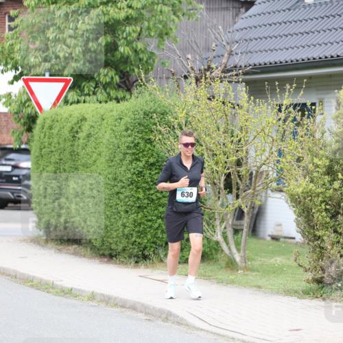 10.05.2026 - 8. Wedeler Halbmarathon Andreas Tolksdorf http://msf.ph/oto/9704532 10.05.2026 10:37:54 Laufen 630 meine-sportfotos.de