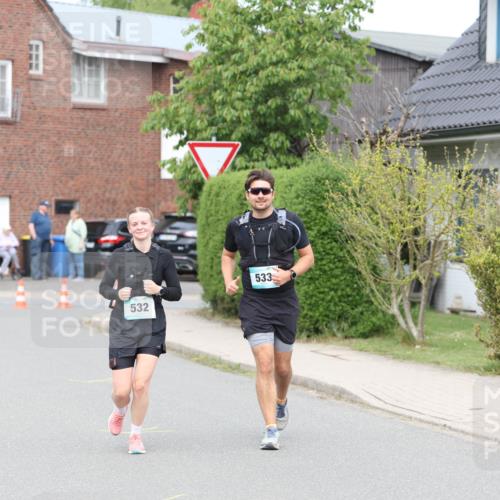 10.05.2026 - 8. Wedeler Halbmarathon Andreas Tolksdorf http://msf.ph/oto/9704650 10.05.2026 10:38:24 Laufen 532, 533 meine-sportfotos.de