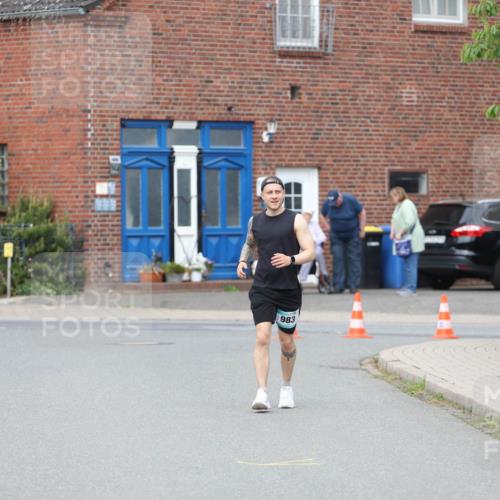 10.05.2026 - 8. Wedeler Halbmarathon Andreas Tolksdorf http://msf.ph/oto/9704765 10.05.2026 10:40:47 Laufen 983 meine-sportfotos.de
