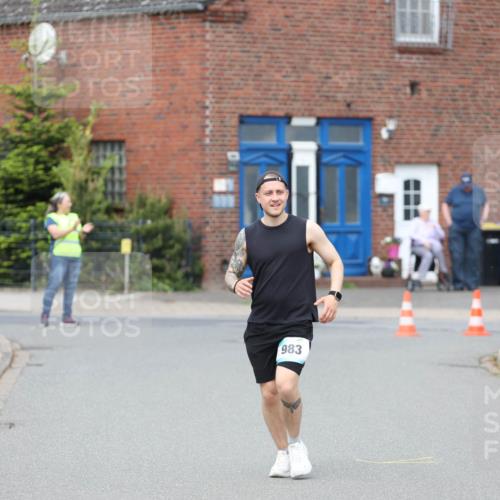 10.05.2026 - 8. Wedeler Halbmarathon Andreas Tolksdorf http://msf.ph/oto/9704804 10.05.2026 10:40:50 Laufen 983 meine-sportfotos.de