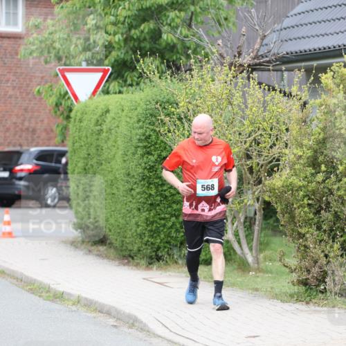 10.05.2026 - 8. Wedeler Halbmarathon Andreas Tolksdorf http://msf.ph/oto/9704921 10.05.2026 10:43:30 Laufen 568 meine-sportfotos.de