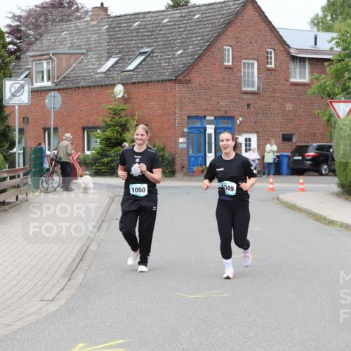 10.05.2026 - 8. Wedeler Halbmarathon Andreas Tolksdorf http://msf.ph/oto/9705011 10.05.2026 10:44:26 Laufen 49, 1050, 949 meine-sportfotos.de
