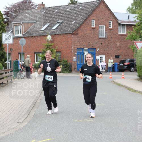 10.05.2026 - 8. Wedeler Halbmarathon Andreas Tolksdorf http://msf.ph/oto/9705022 10.05.2026 10:44:27 Laufen 30, 49, 1050, 1049 meine-sportfotos.de